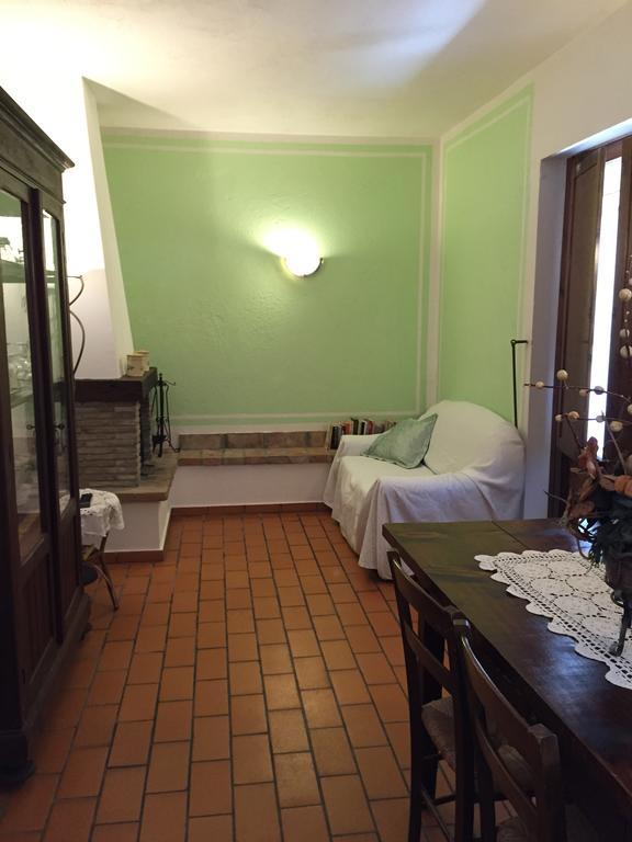 Poggio Paradiso Apartments Mengara Room photo